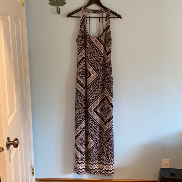 💕NWOT Le Chateau two slit maxi dress - Picture 1 of 4